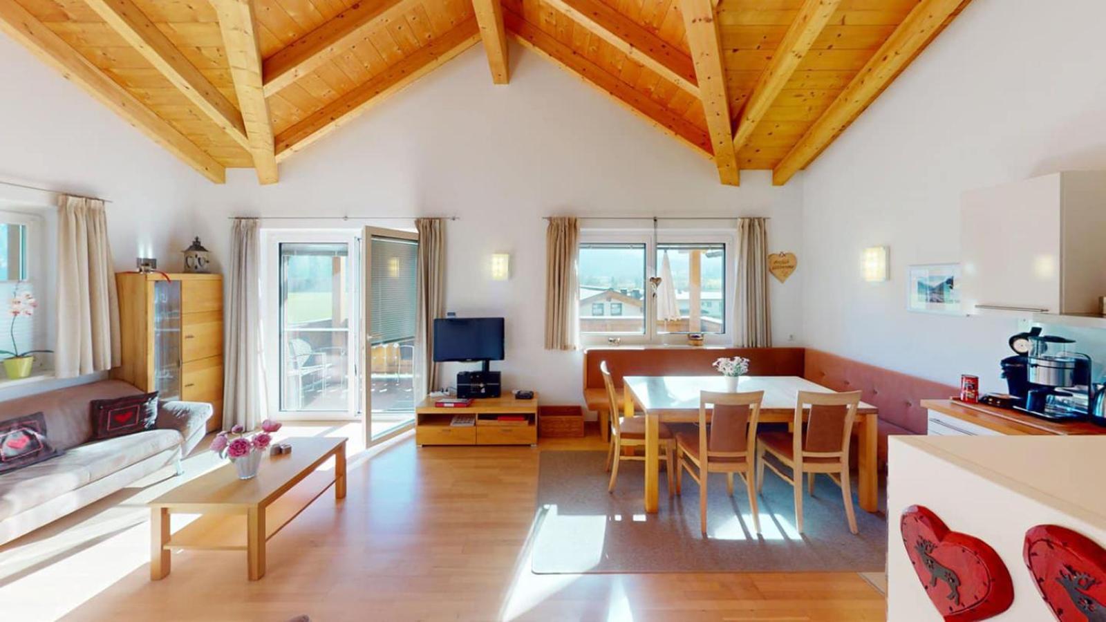 Haus Christine Apartment Neukirchen am Großvenediger Екстериор снимка